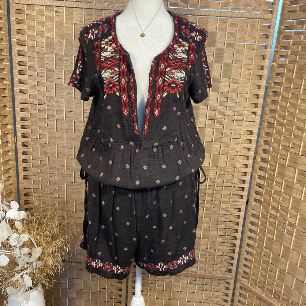 Free People Embroidered Brown Romper size Medium